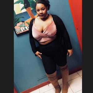 Meet your Posher, Candie